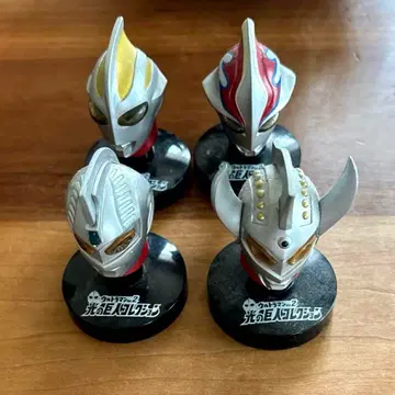 울트라맨 VOL.2 빛의 거인 컬렉션 울트라맨 피규어 4종 세트