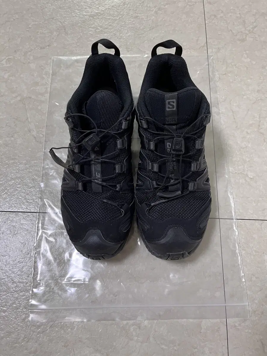 살로몬 XA Pro 3D