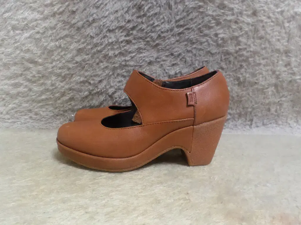 Betty Boom Used 240 Camper Mary Jane Braut Shoes Secondhand