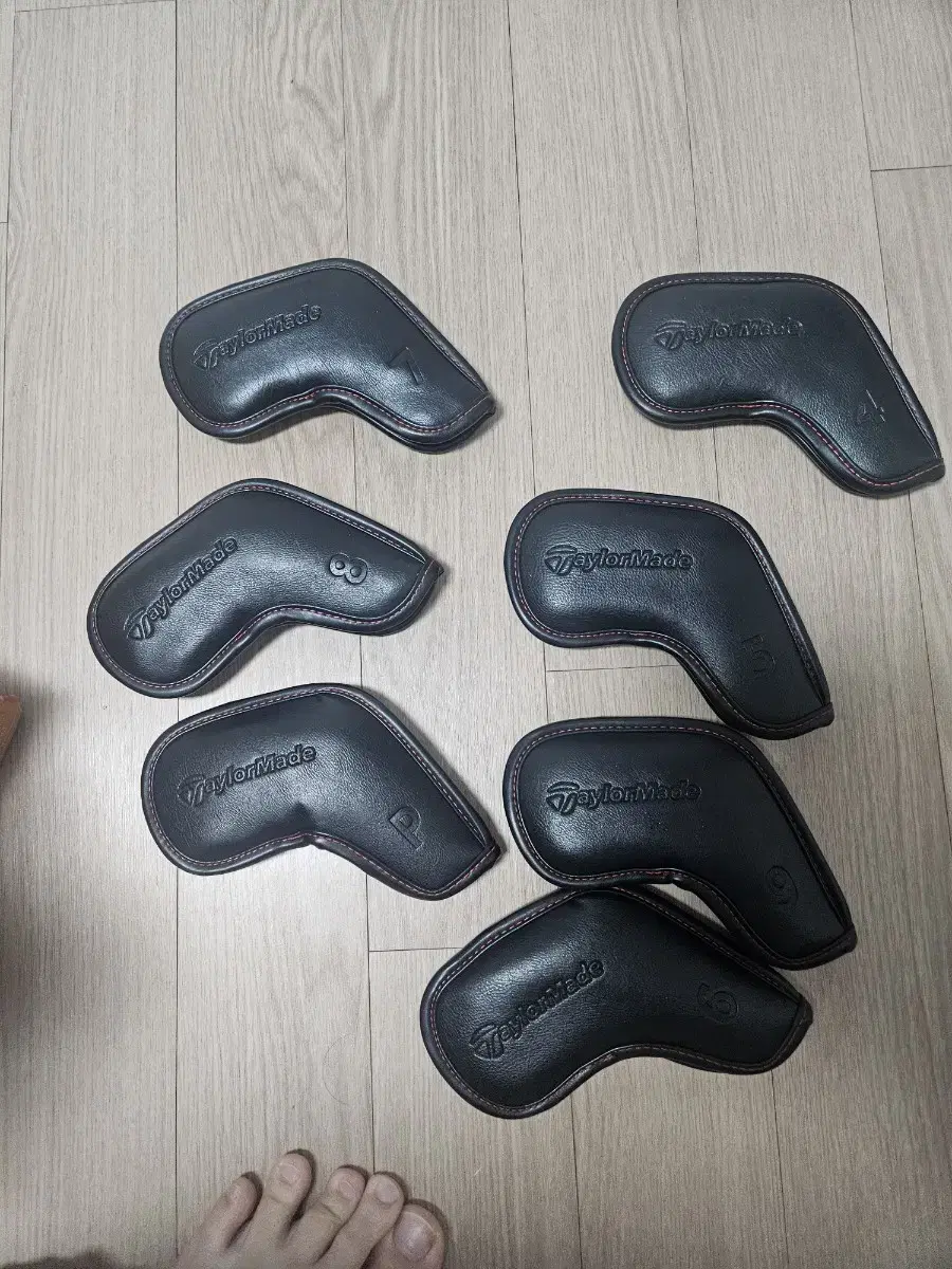 테일러메이드 가죽 아이언커버 자석커버