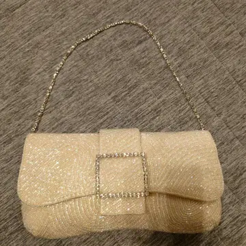 파티 백 아이보리 비즈 장식 클러치백