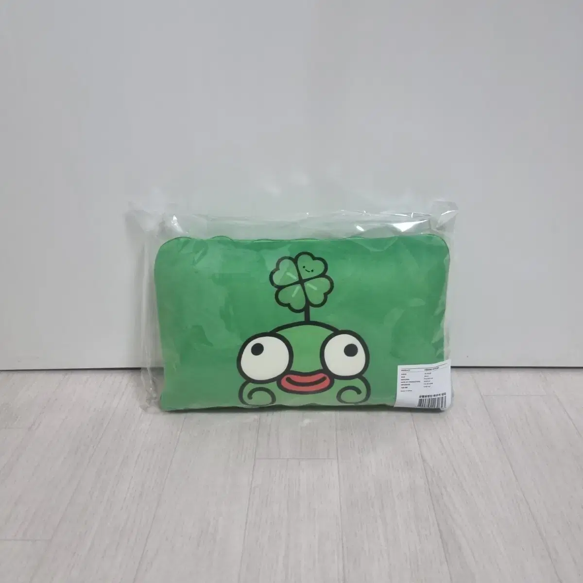Luck Zone Manh Gam Goods Pouch Blanket