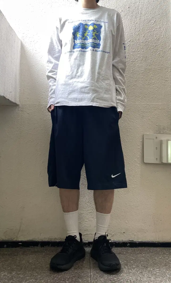 나이키 네이비 스우시 쇼츠