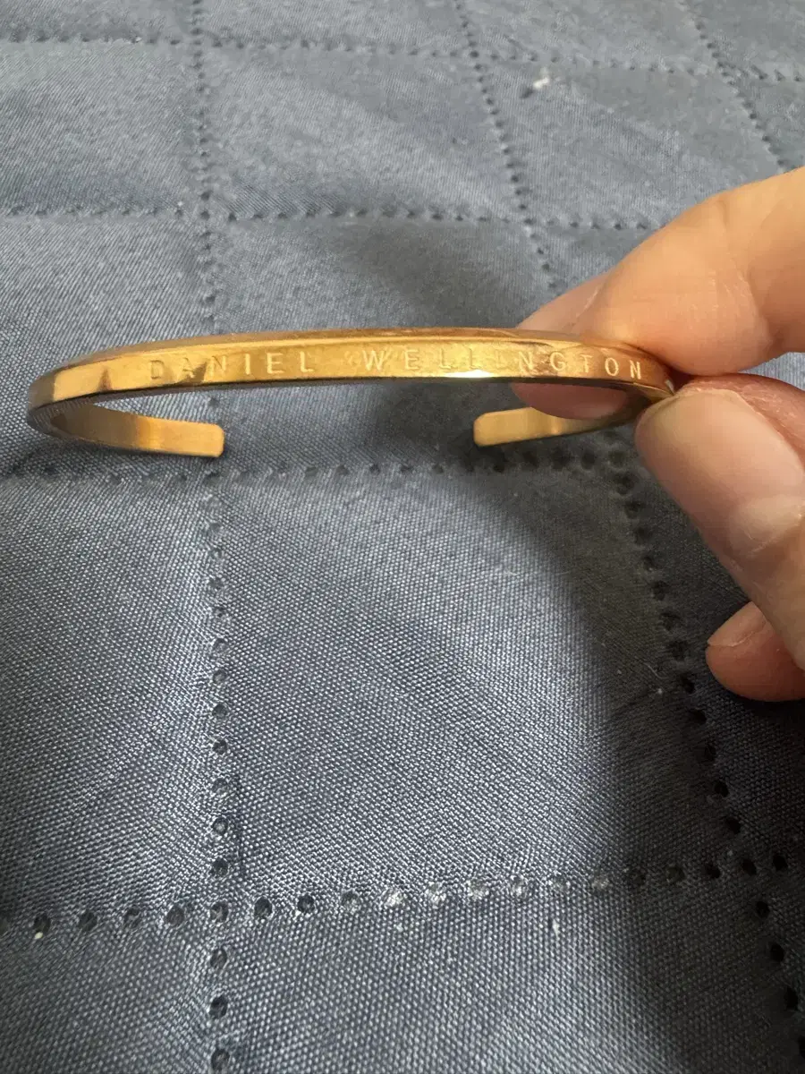 Daniel Wellington Cuff Bracelet