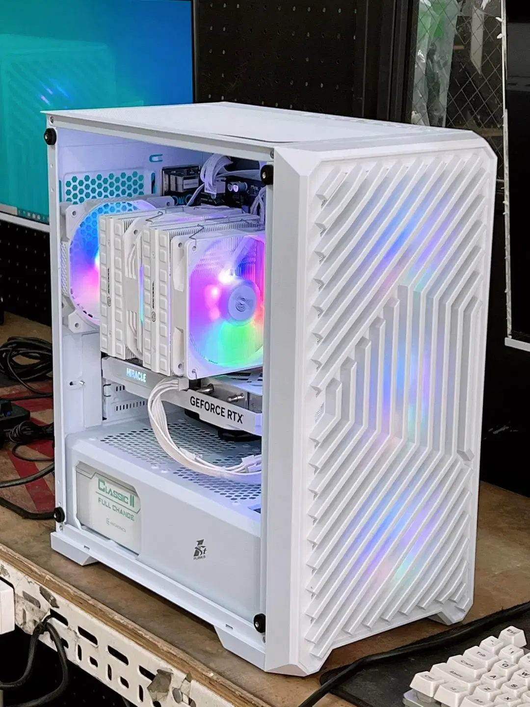 인기쟁이 라이젠5600 최고 가성비 게이밍컴퓨터 조립PC 데스크탑