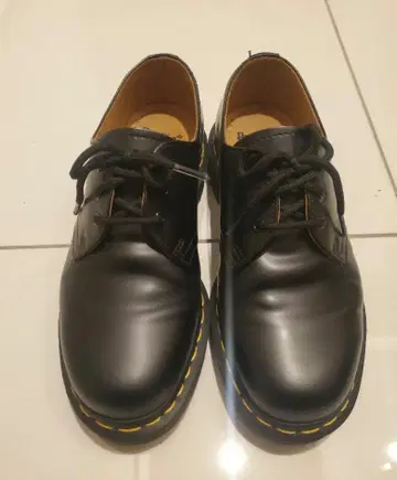 Dr. Martens 닥터마틴 3홀 블랙 24cm