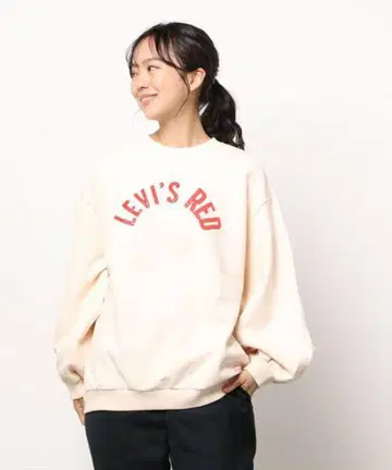 리바이스 레드 트레이닝복 맨투맨