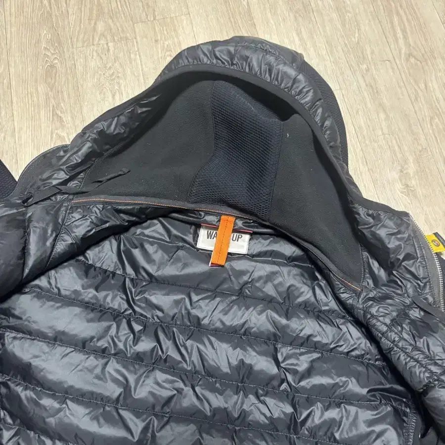파라점퍼스 경량패딩 L