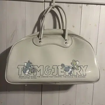 톰과 제리 보스턴 백 화이트 에나멜