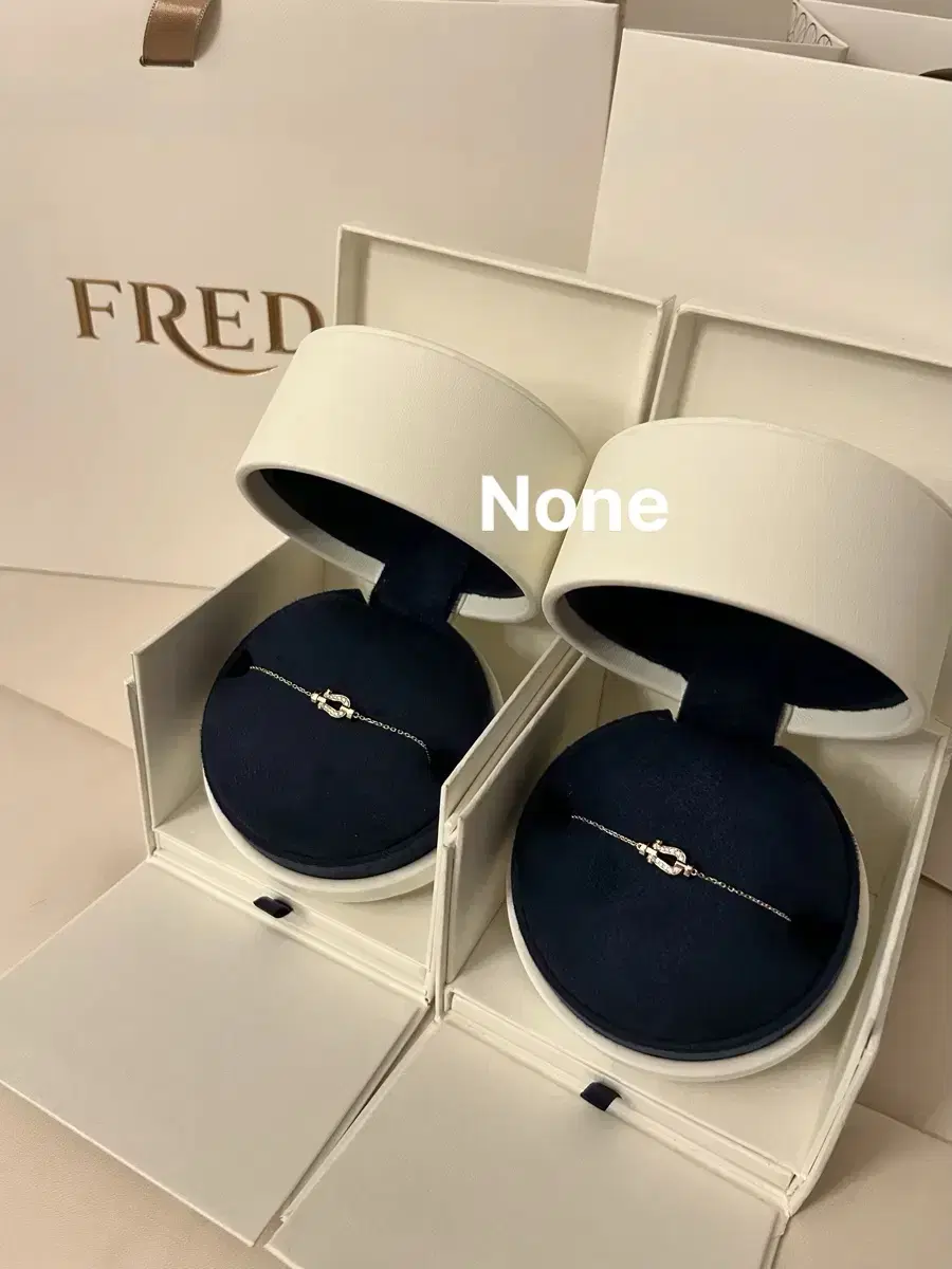 Authentic Fred dia bracelet, full set
