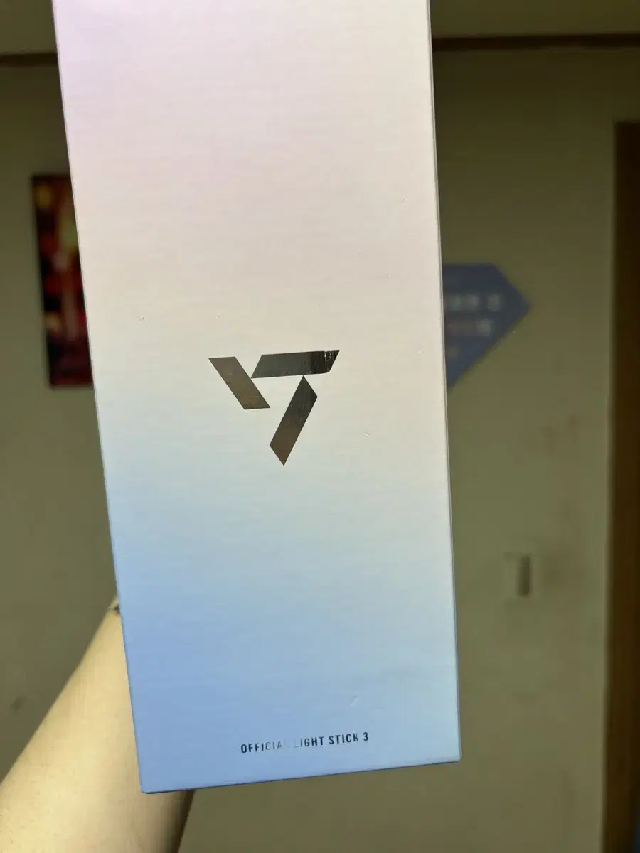 Seventeen Official Light Stick ver.3 Caratbong WTS at cost