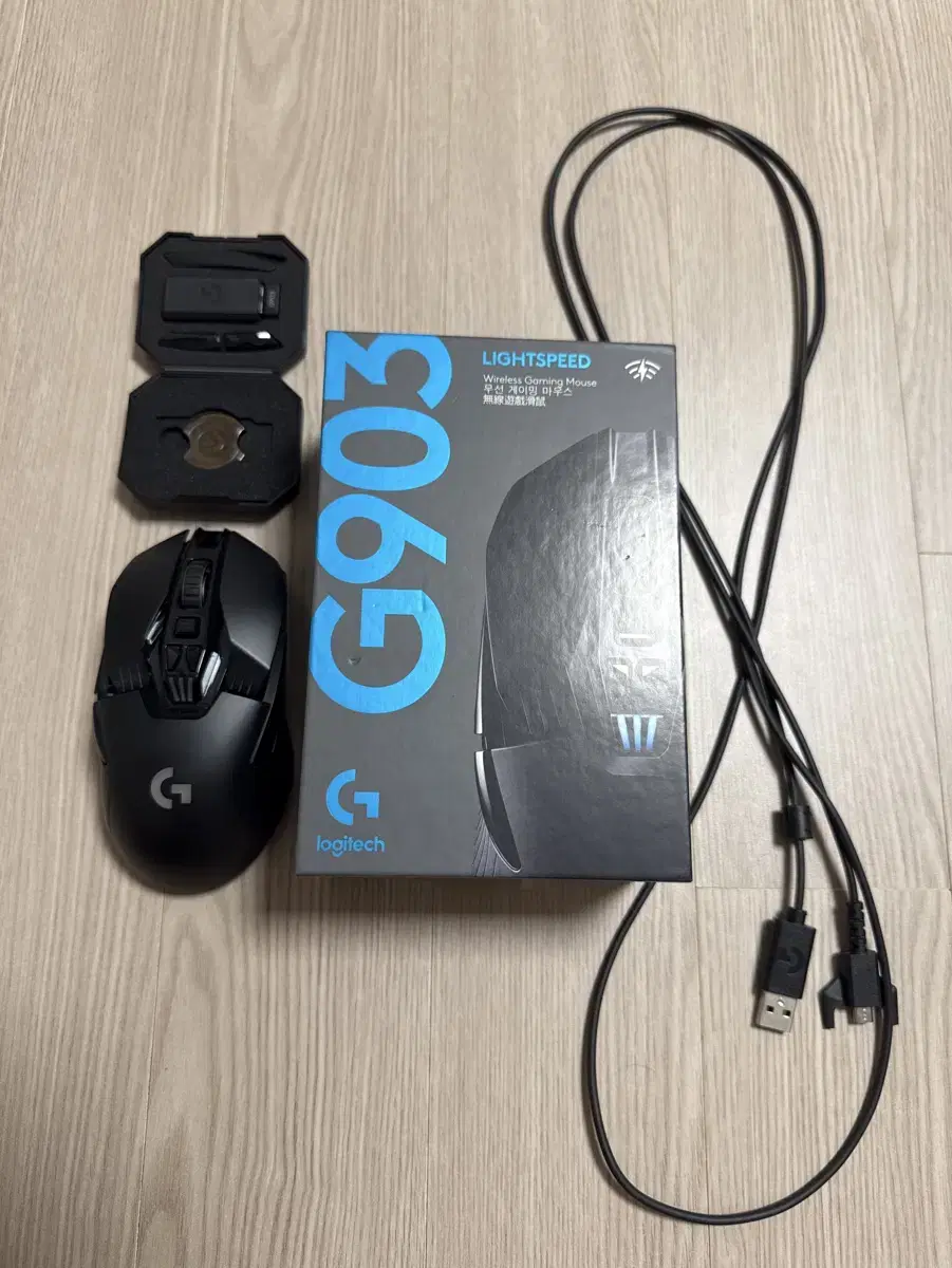 Logitech Mouse G903