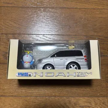 NOAH 미니카 도라에몽 포함 미사용 새상품