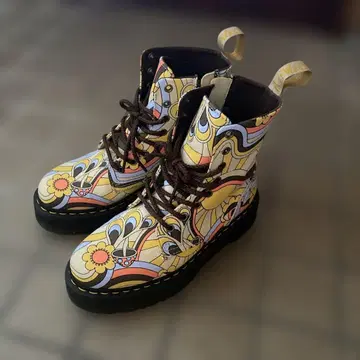 닥터마틴 UK7 26cm 부츠 콜라보