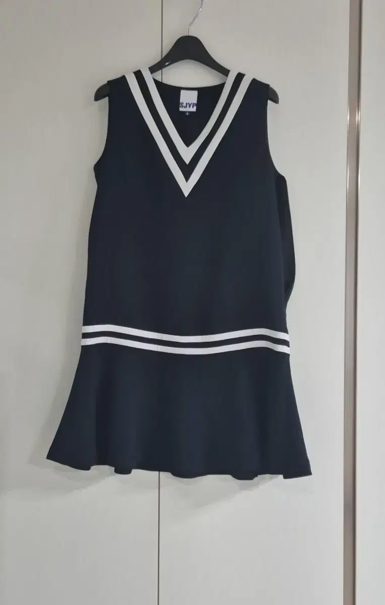 Sjyp Onepiece