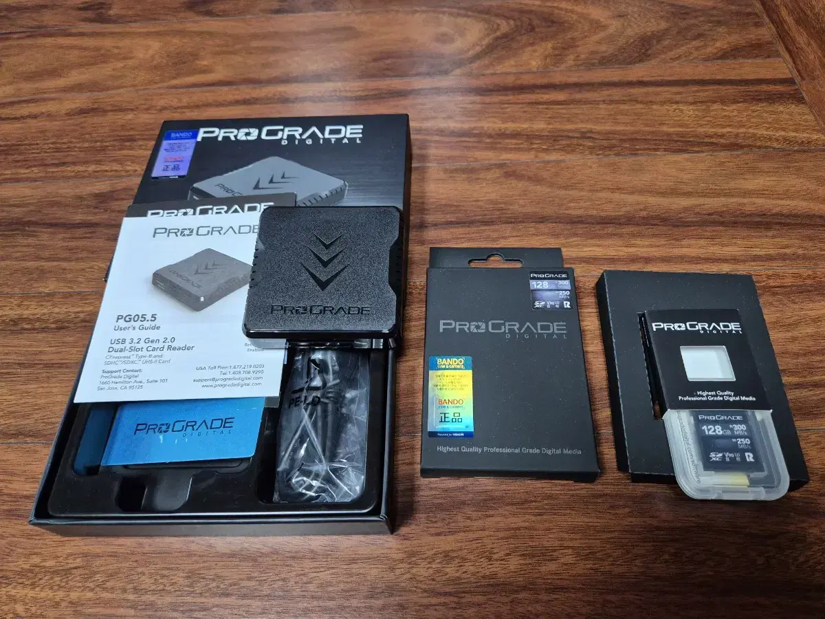 Prograde Dual Reader and 128GB Bulk