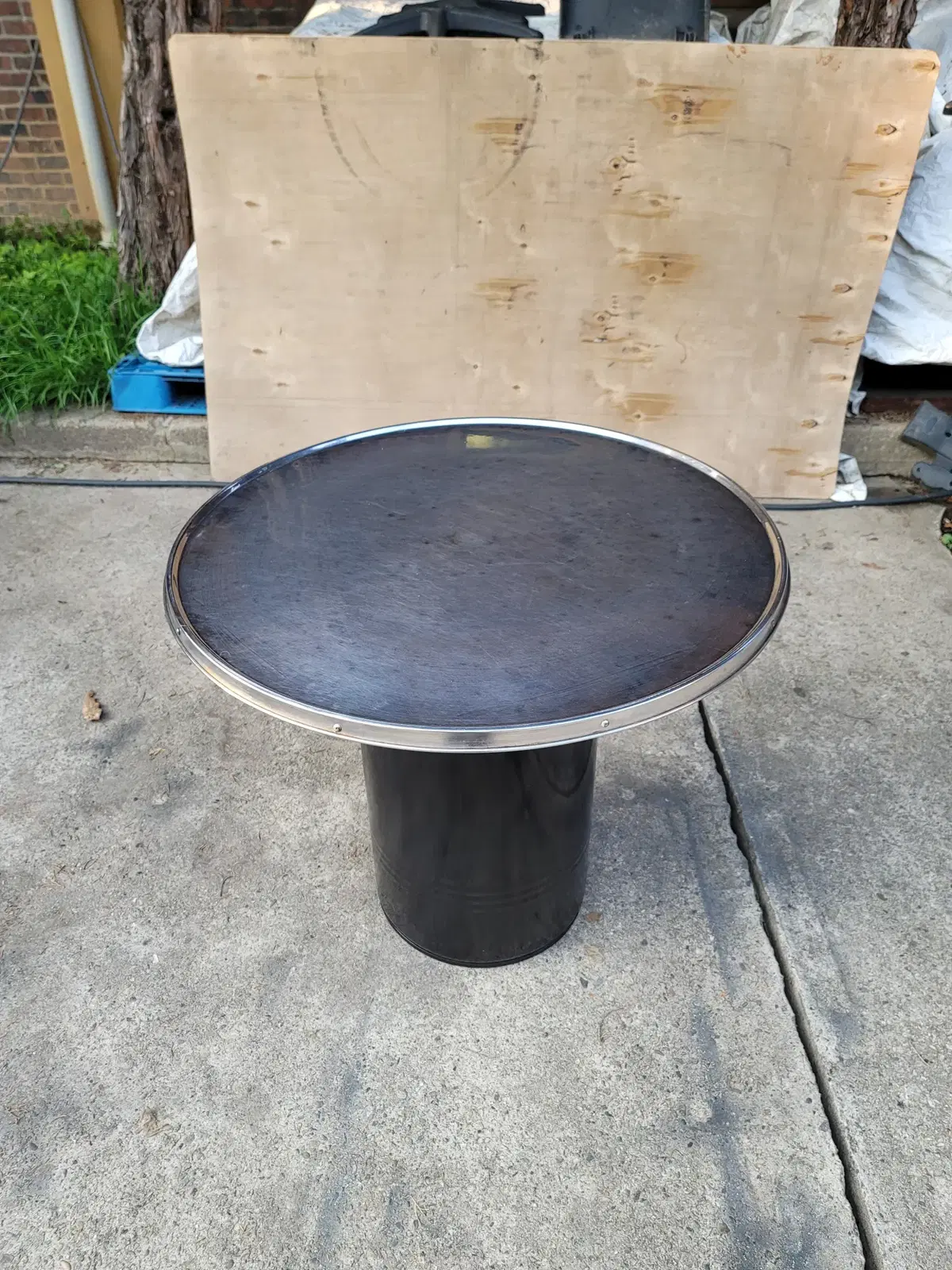 Round Can Table, Drum Can Table, Indoor Stall Table 850