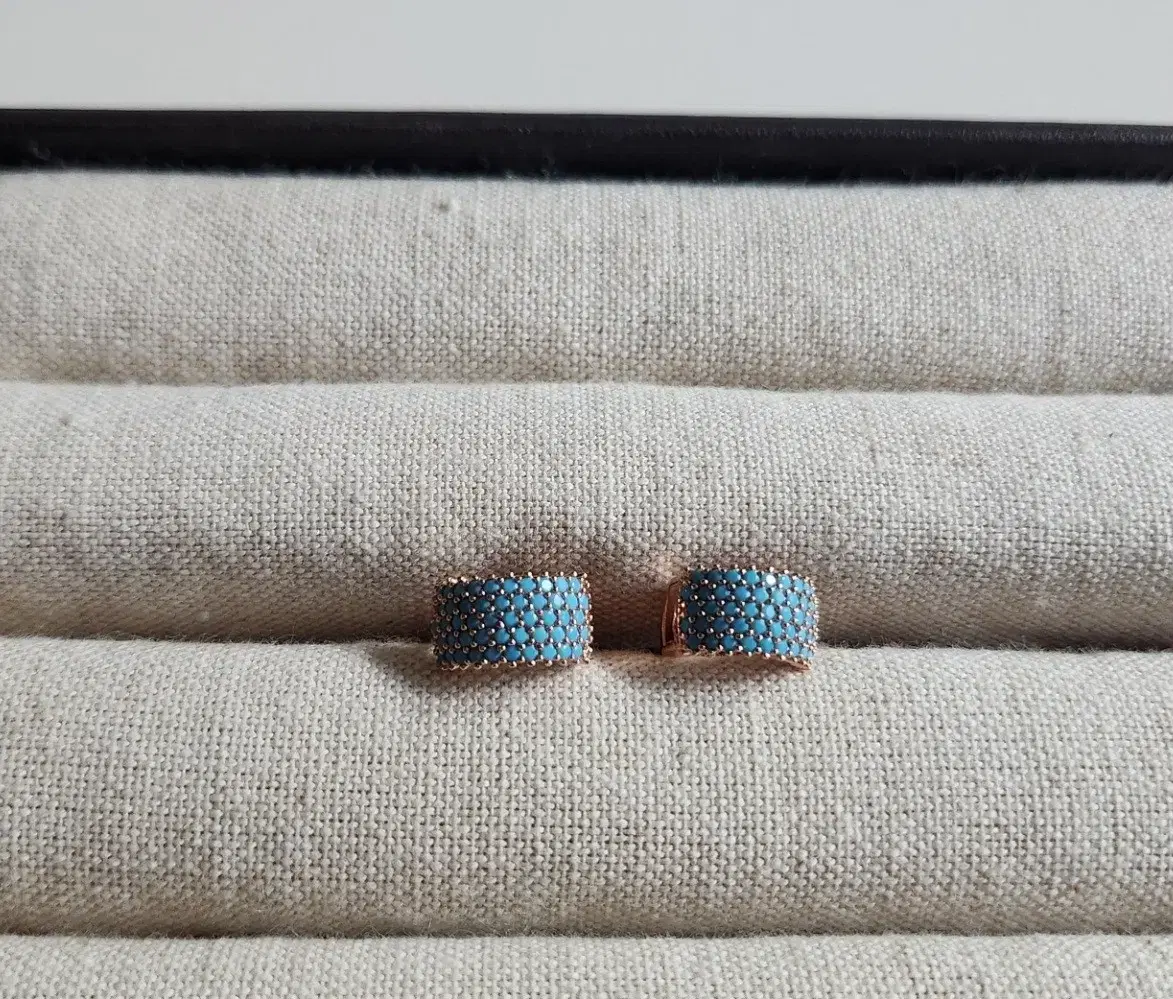 925 Sterling Silver Turquoise Earrings
