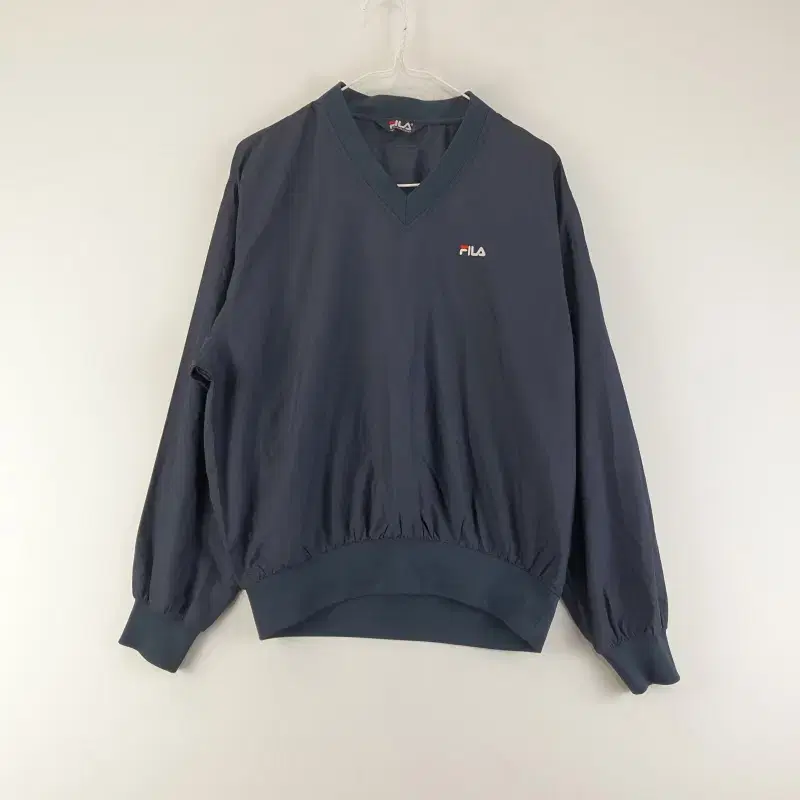 G2109 FILA 남95 브이넥 네이비 바스락 상의