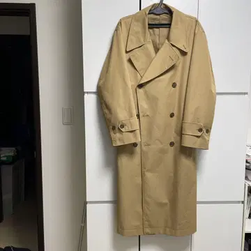유니클로 U 베이지 더블 브레스트 트렌치코트 M 사이즈
