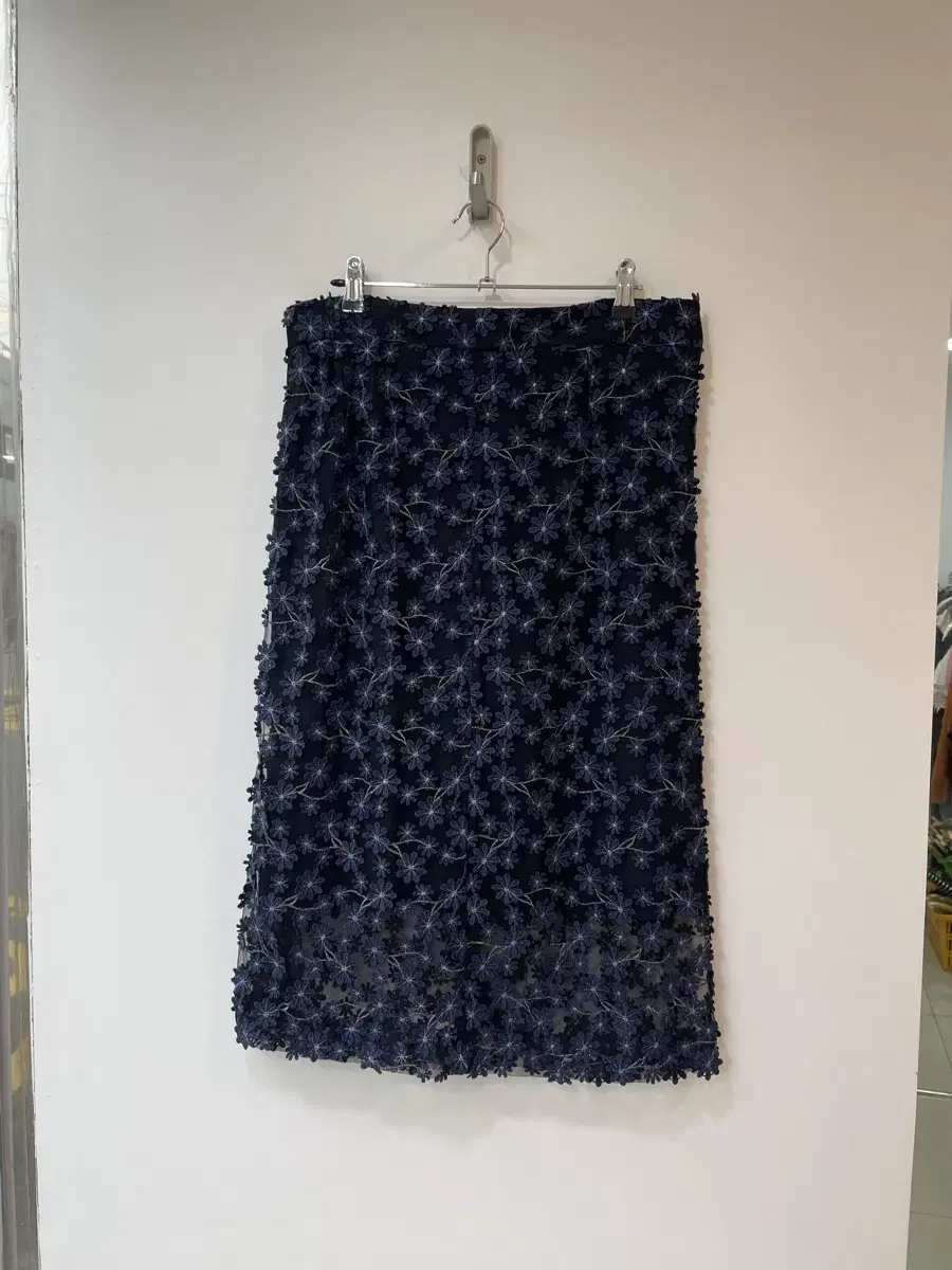 Anna Sui Floral Pattern Skirt 77