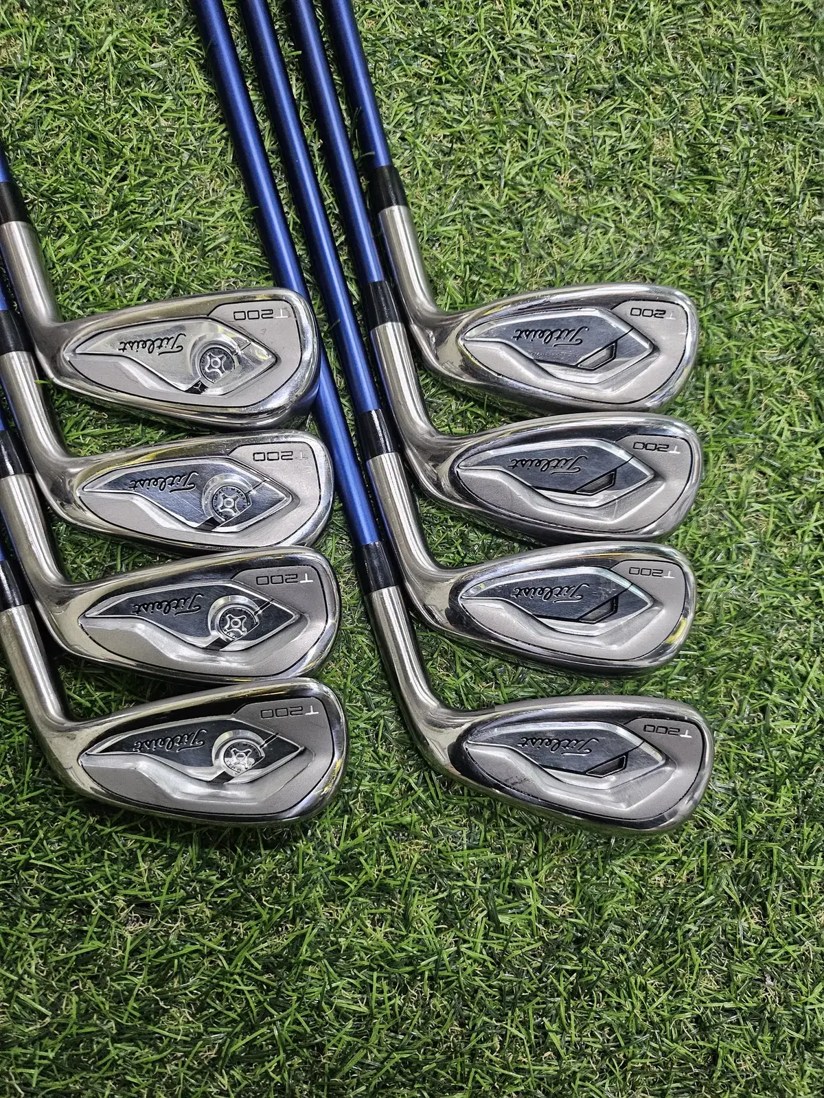 Used Titleist T200 Men's Used Iron Set
