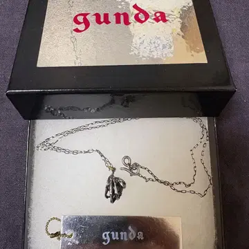 gunda DEVIL 본 핸드 목걸이 간다