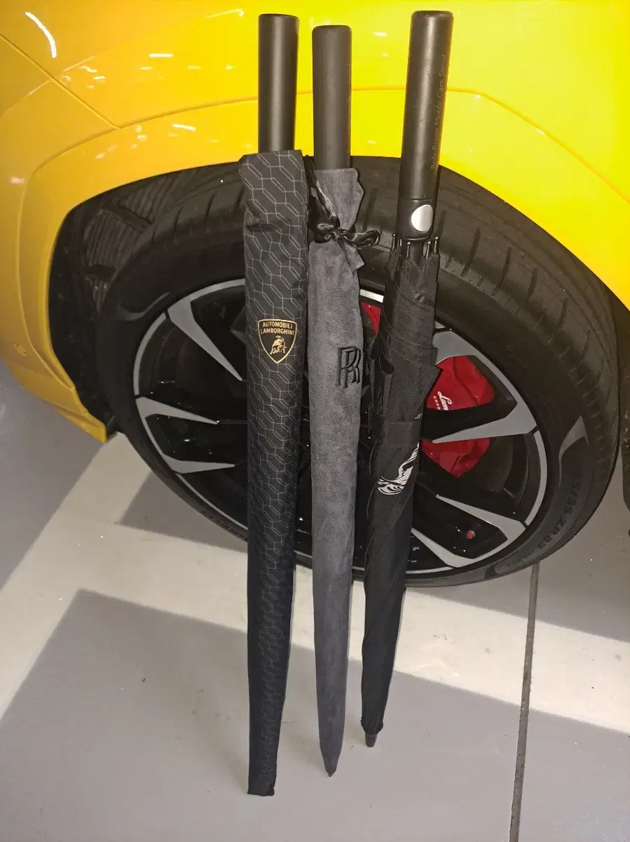Selling Rolls Royce Lamborghini umbrella