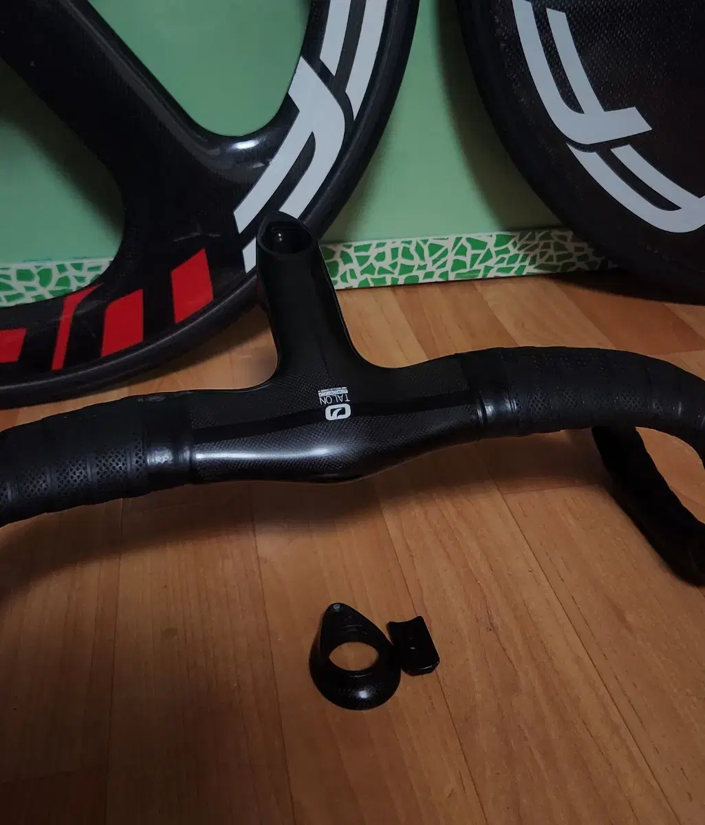 Genuine Pinarello Most Talon Integrated Handlebar Enve Zipp csc Thompson Look Velobike