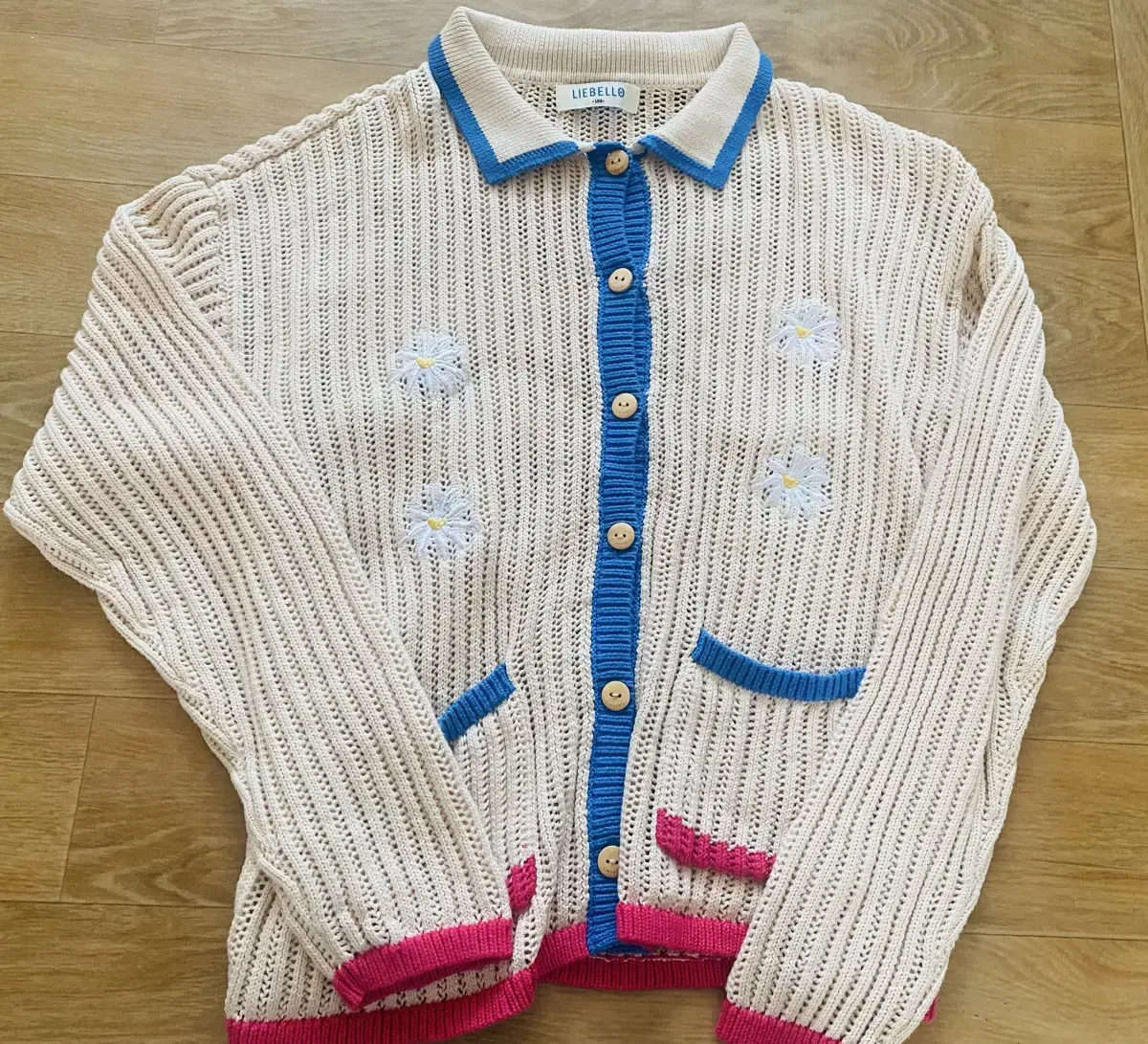 Girl's Cardigan (Size 150)