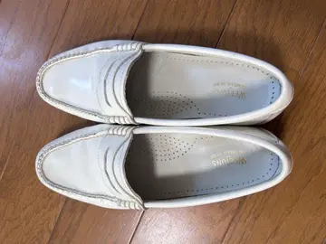 [새상품급] Weejuns 화이트 가죽 로퍼 24cm