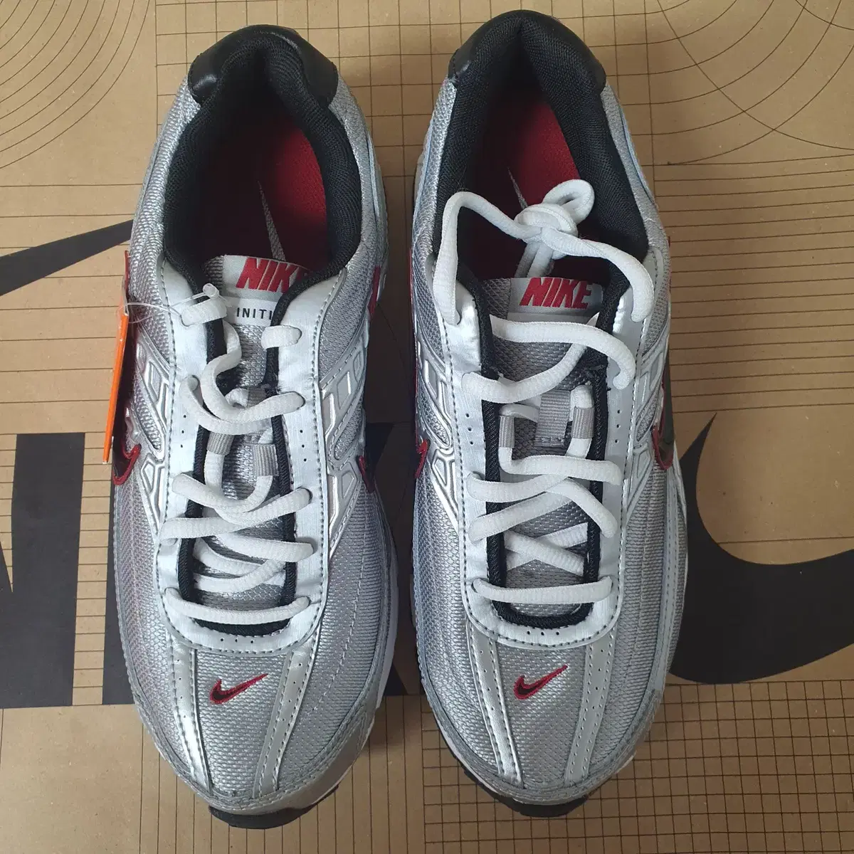 Nike Men's Sneakers Initiator (394055-001) Size 260