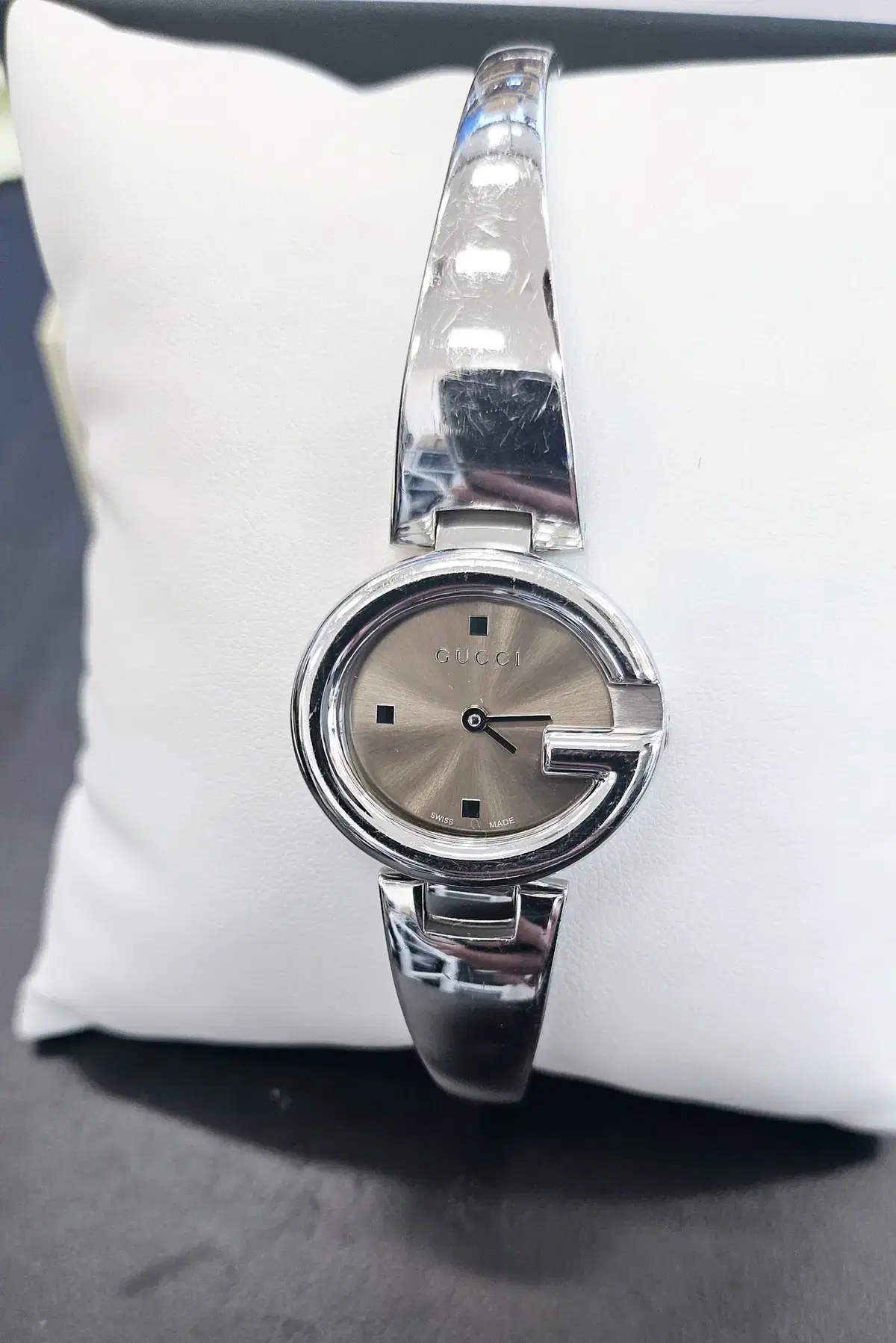 Gucci YA134506 women's wristwatch