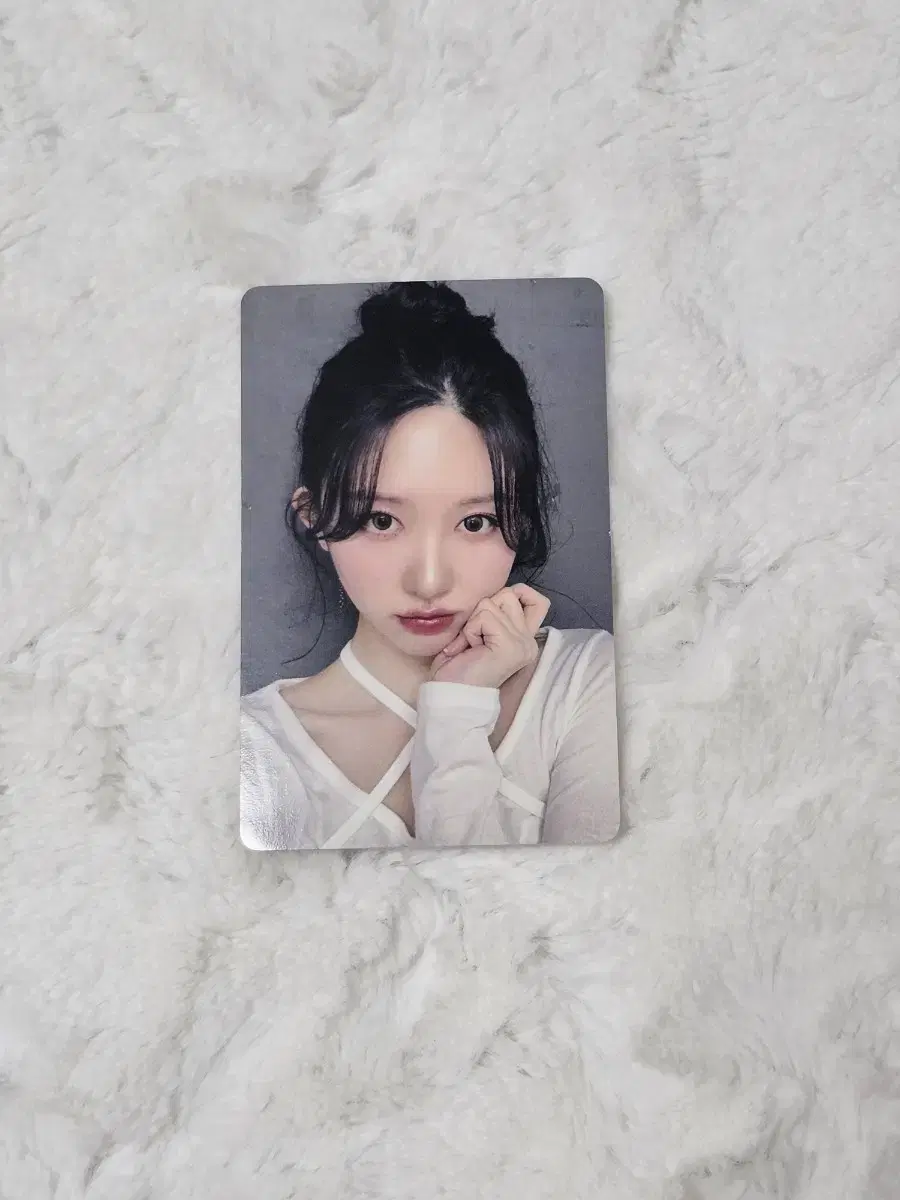 Ive Gaeul Switch Yizhiyu 1st Unreleased Photocard wts