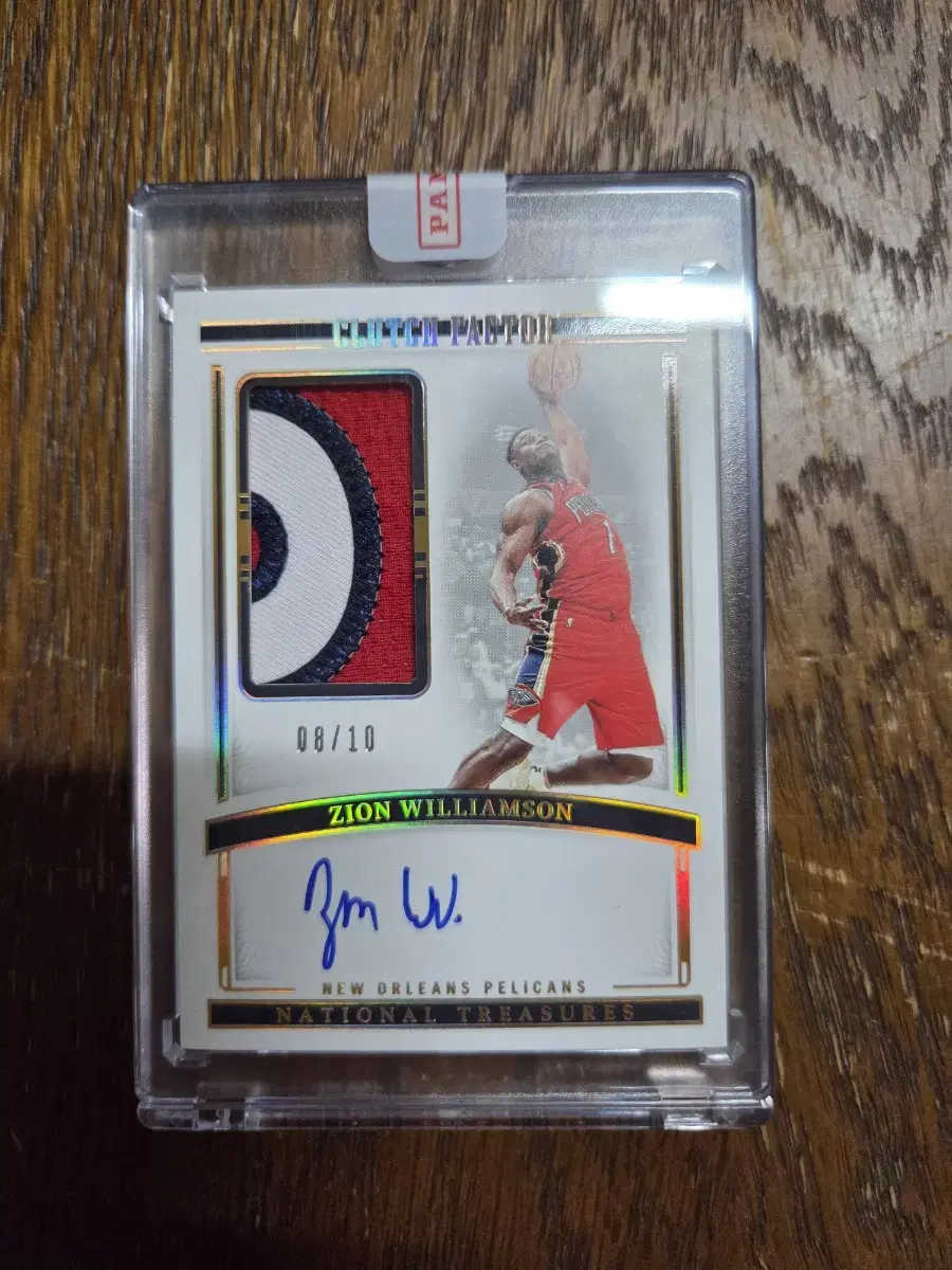 Panini National Treasures Nba Zion Williamson Patch On-Auto 10 Limited