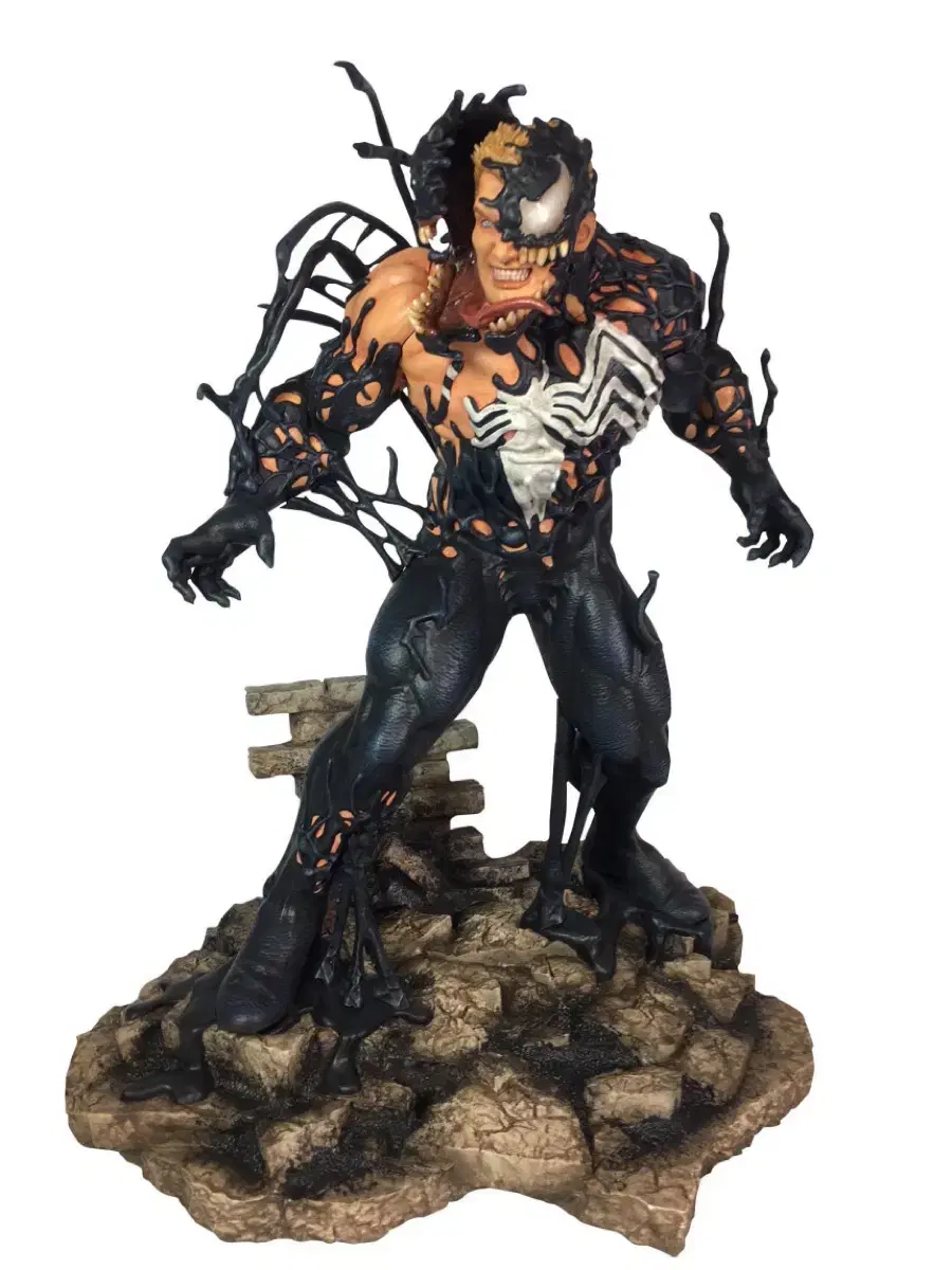 [New] Marvel PVC Venom Diorama