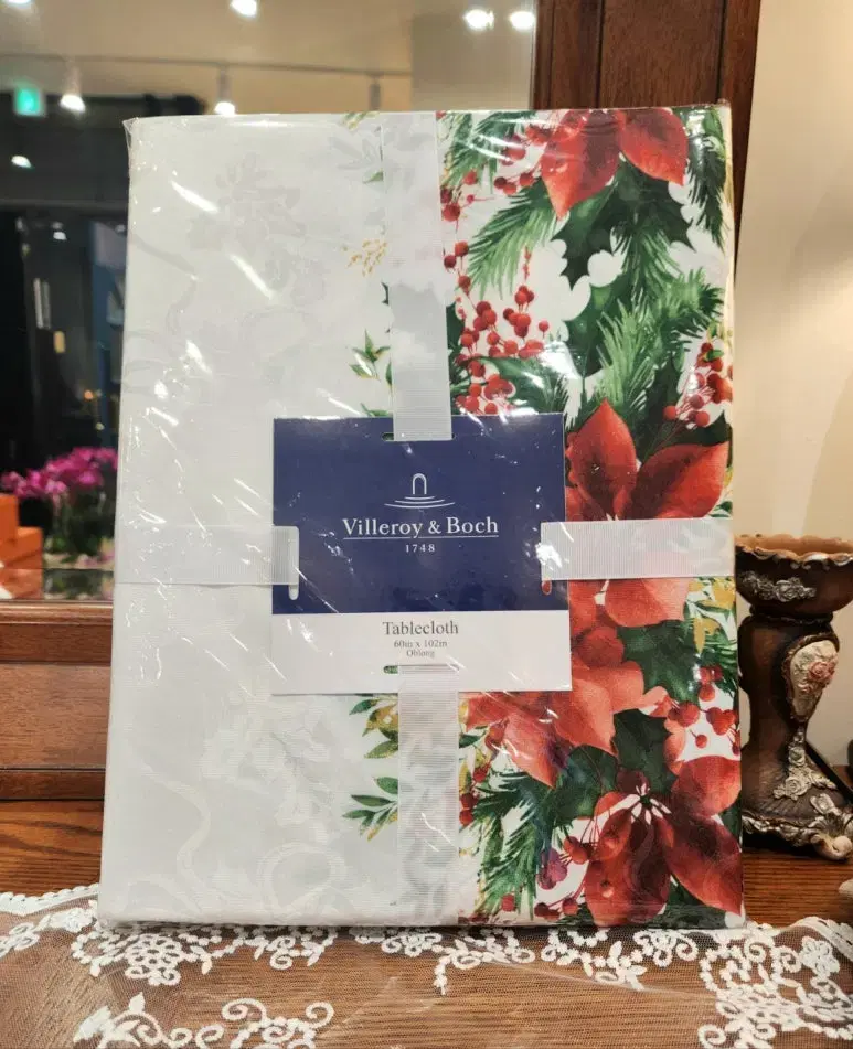 Villeroy & Boch Christmas Tablecloth