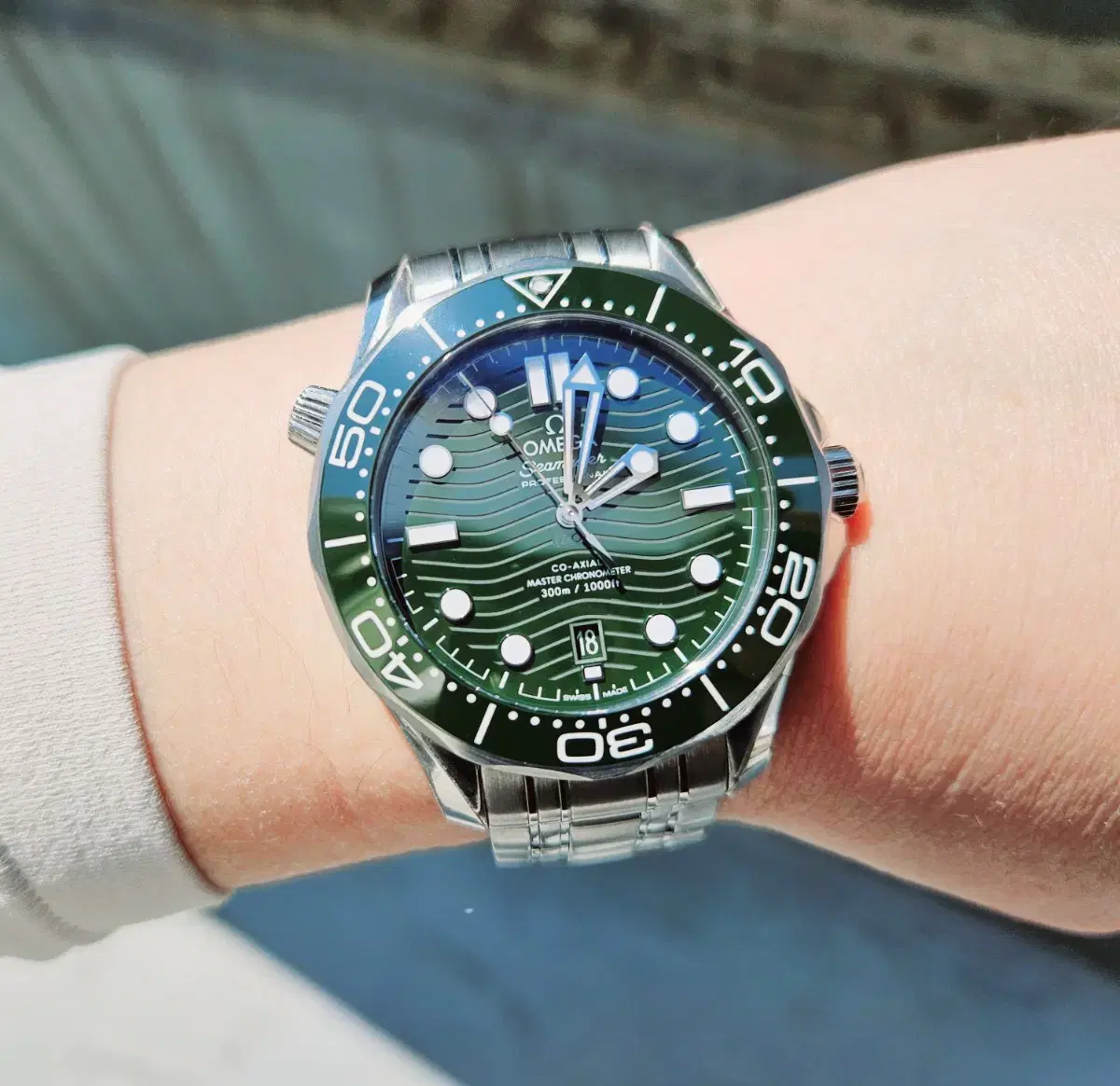 Omega Seamaster Diver 300M Green