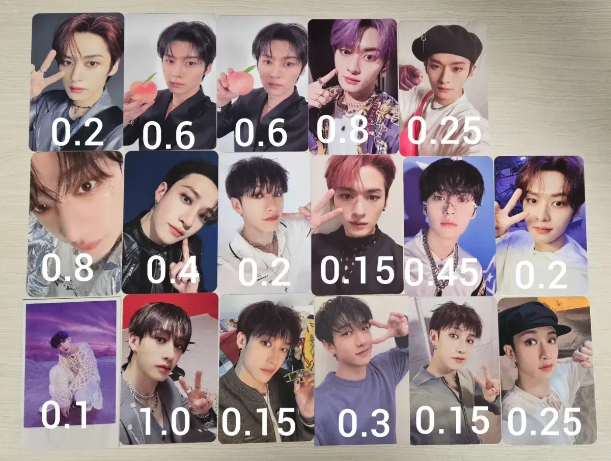 Stray Kids Bang Chan, Lee Know Photocard