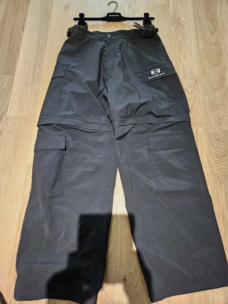 (M) BALENCIAGA Ripstop Cargo Pants