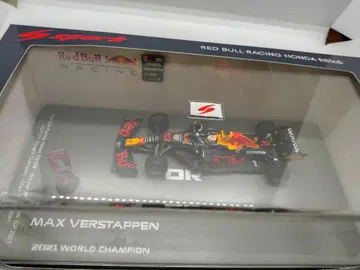 1/43 스파크 RedBull Racing HONDA RB16B