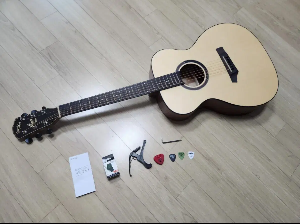 Gopherwood guitar. (Almost new)