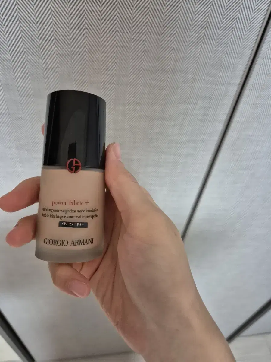 Giorgio Armani Fade Red, No. 1.75