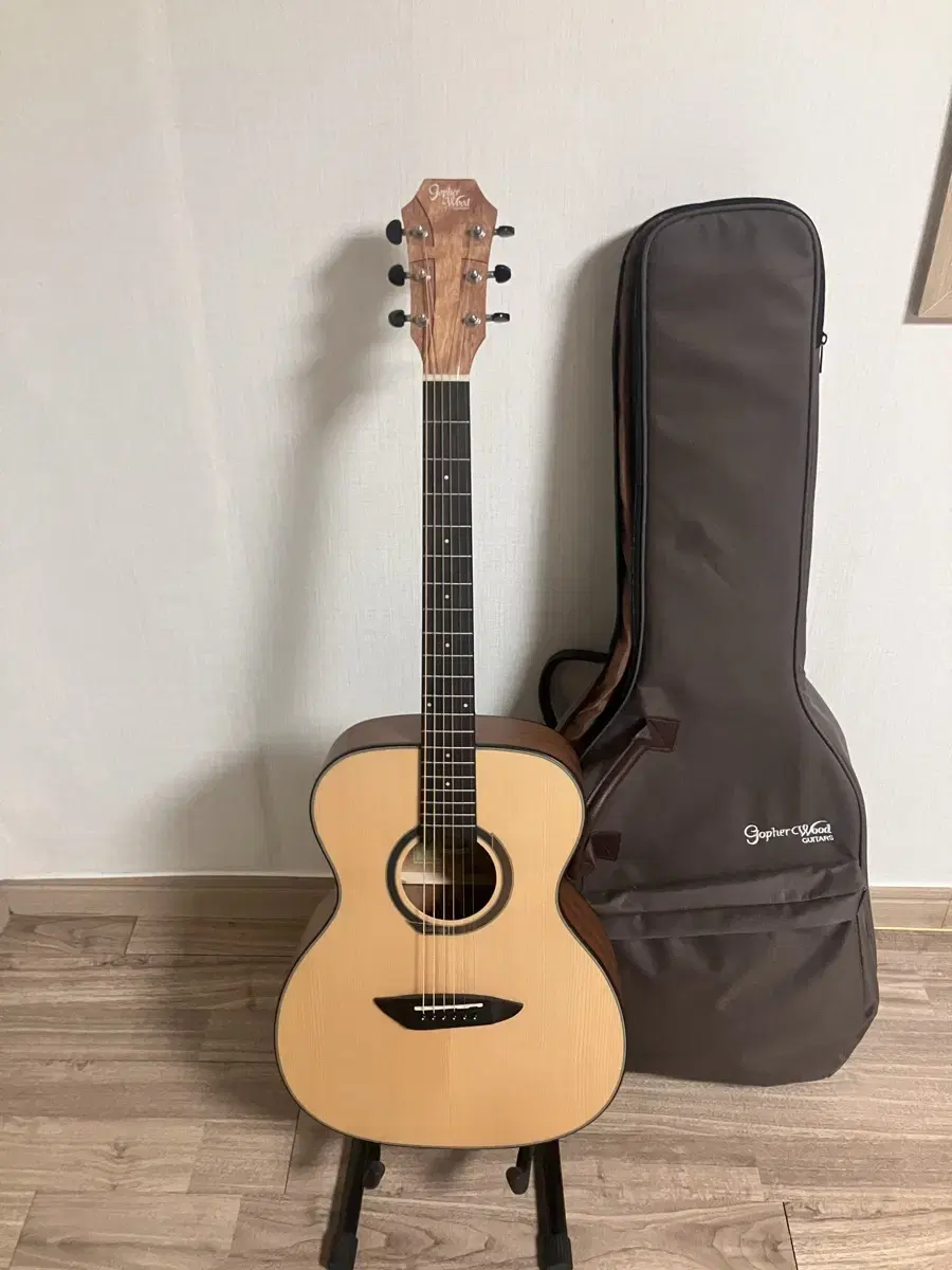 Gopherwood G110 Matte Guitar