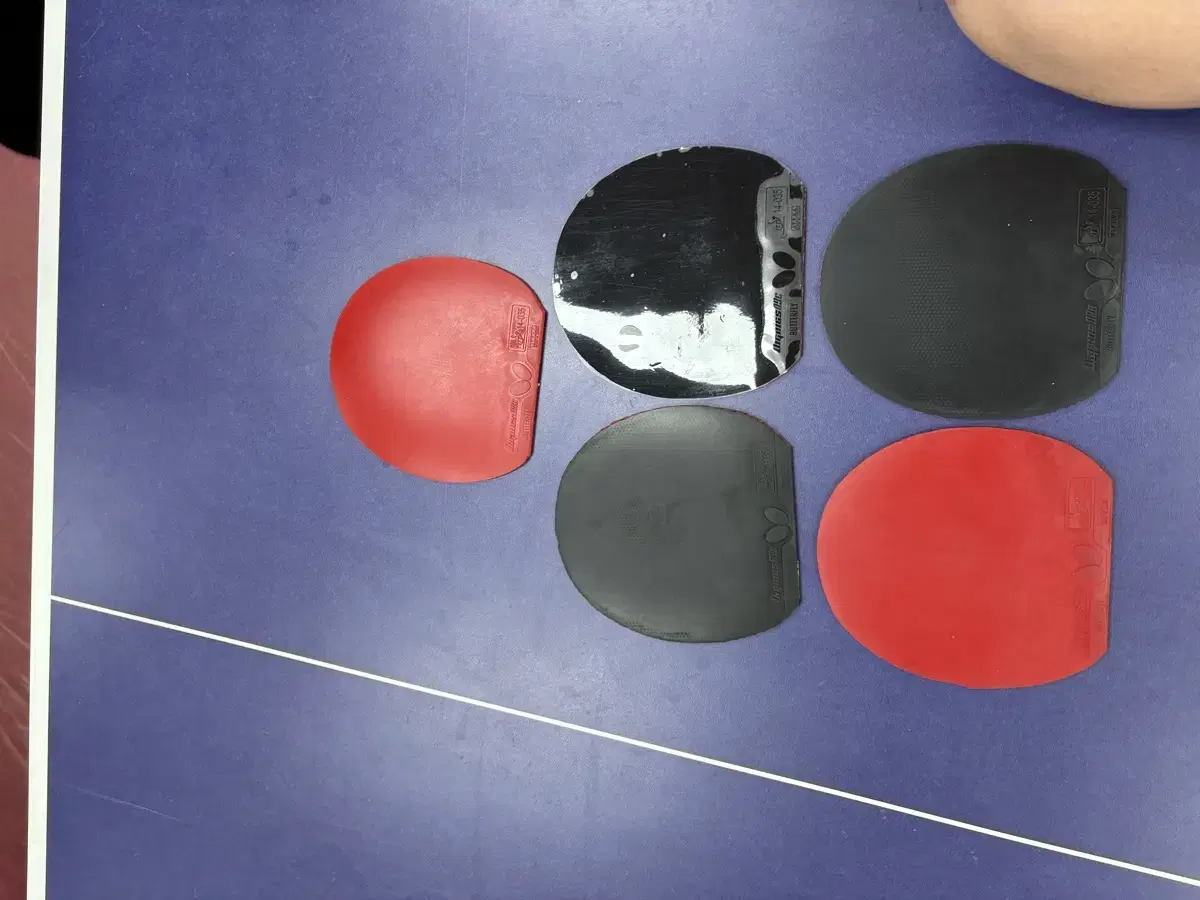 Table tennis rubber Dignics 09c Black 3 Red 2