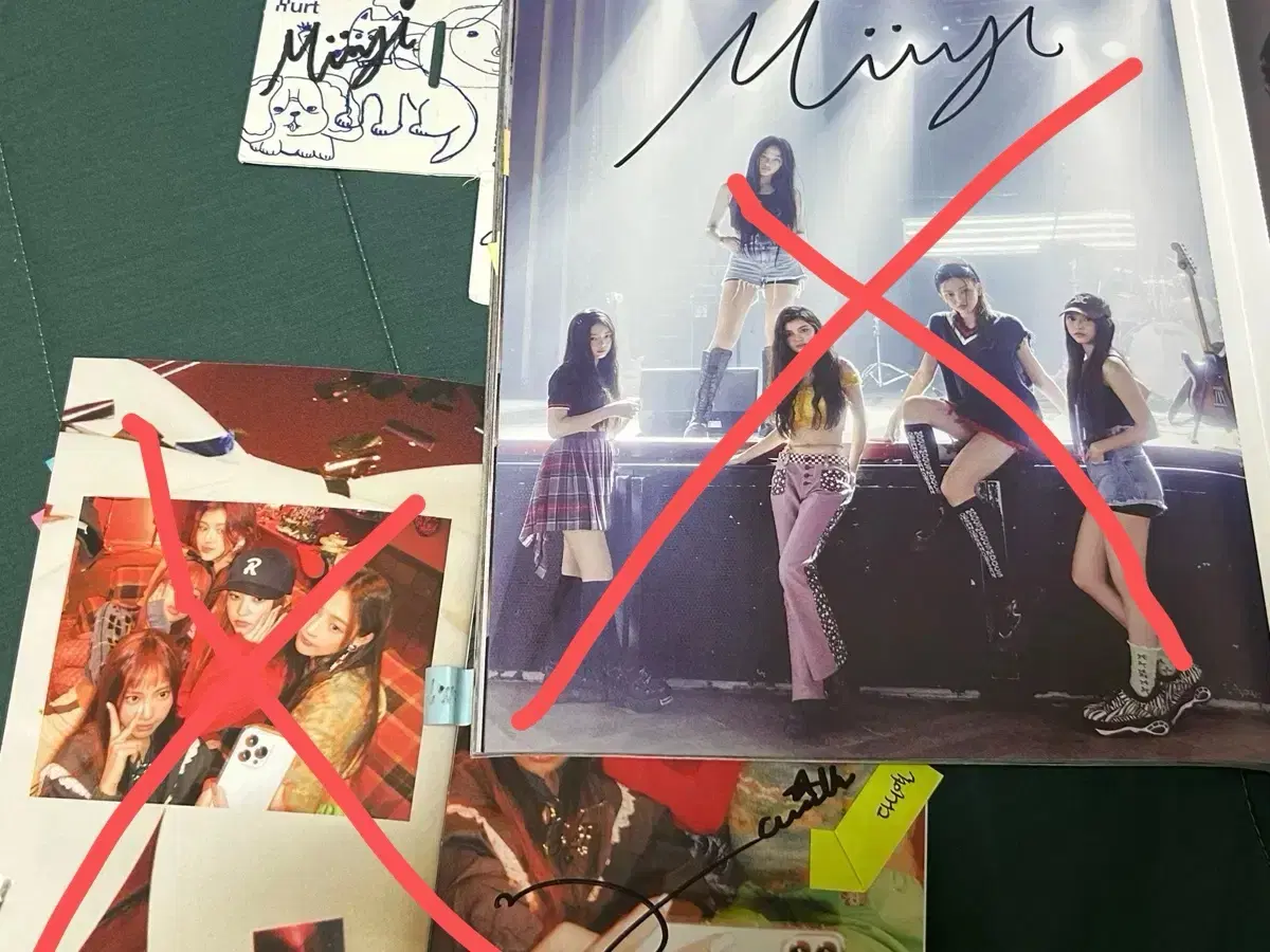 Newjin's autographed album