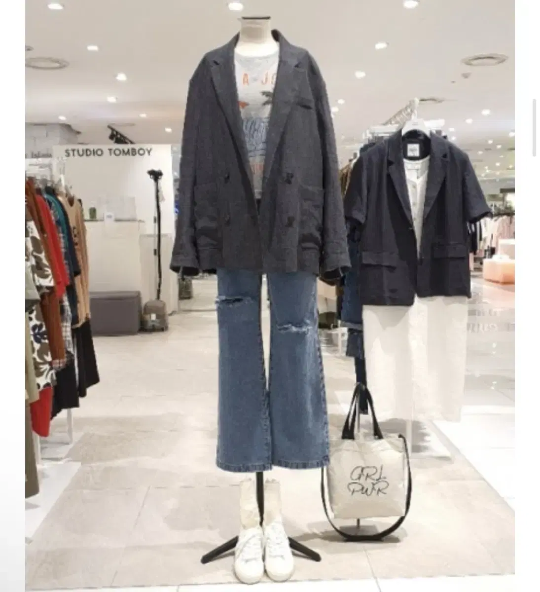 Studio Tomboy Linen Jacket Free