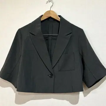 JEANASIS 숏 기장 자켓 반팔