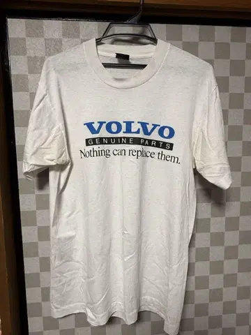 VOLVO Genuine Parts 티셔츠 L
