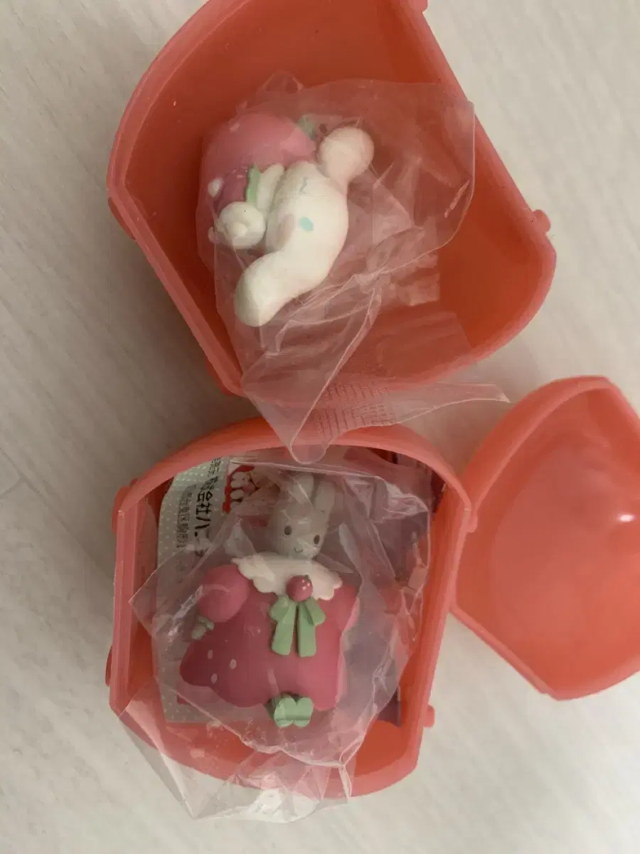 Strawberry Gacha Cinnamoroll Marron bulk